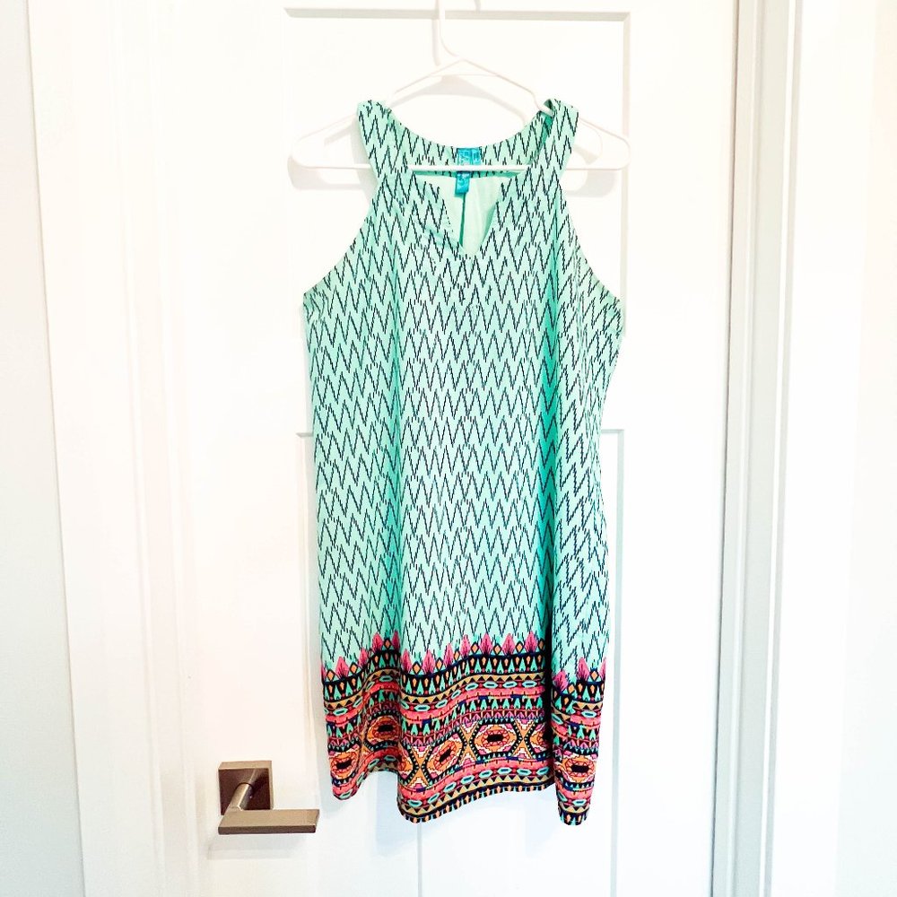 BUTTONS | Racer Back, Aztec Shift Dress - Picture 2 of 7